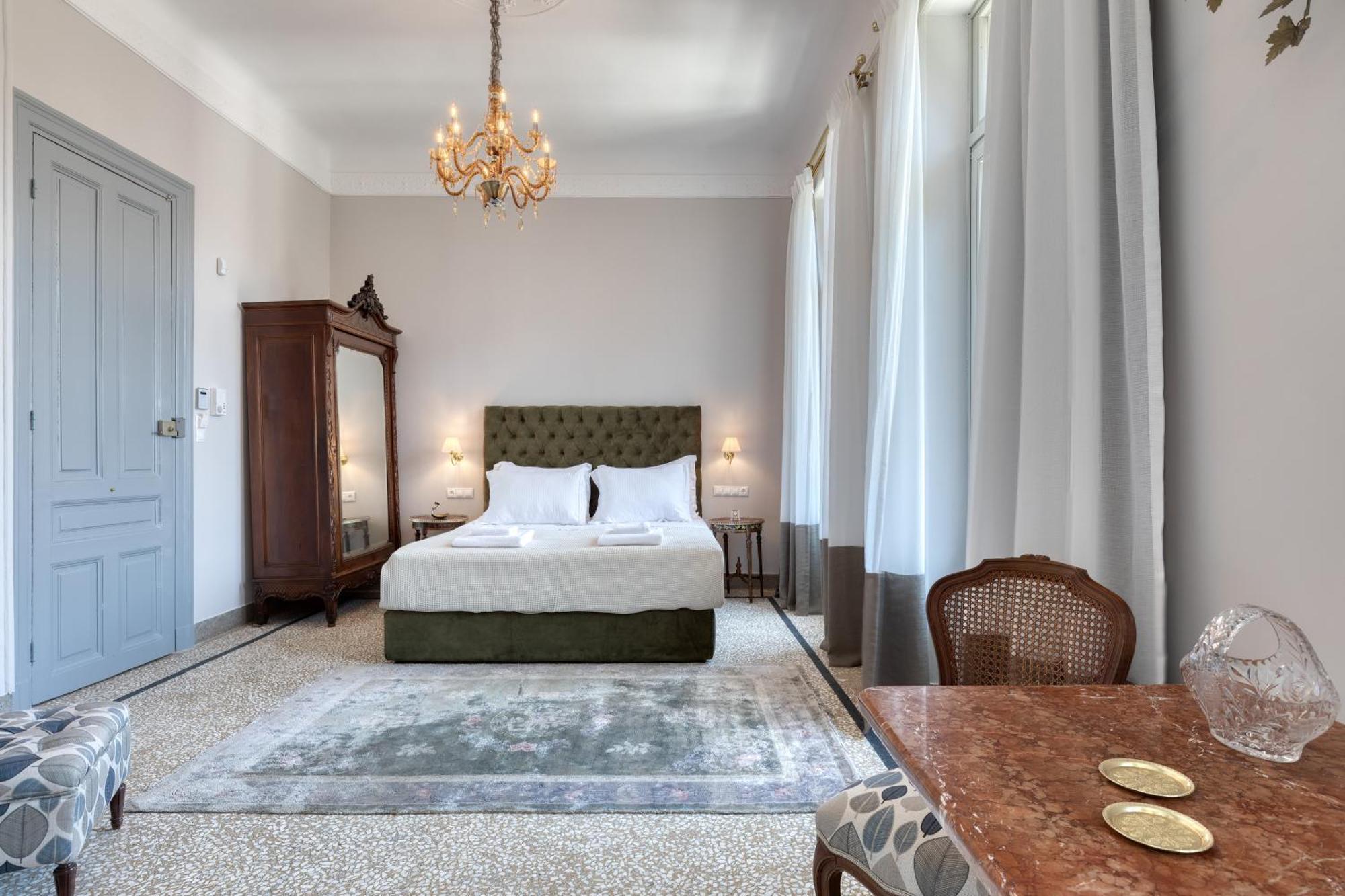 Athenian Vintage Apartments Экстерьер фото